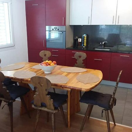 Ferienwohnung "Andre Und Mariana" In Taesch, Wallis, Schweiz Εξωτερικό φωτογραφία