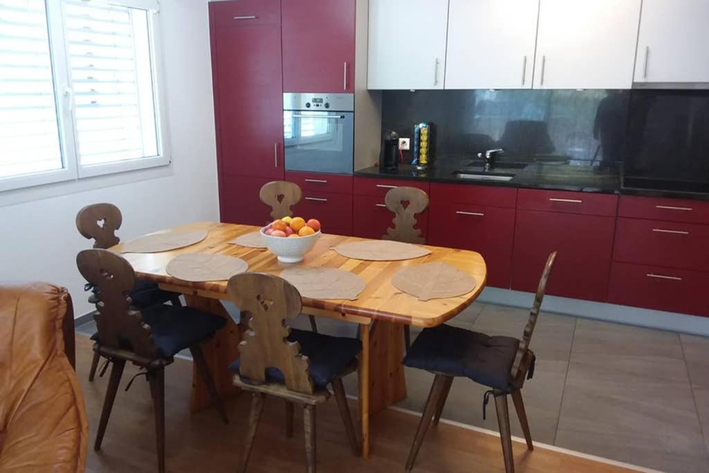 Ferienwohnung "Andre Und Mariana" In Taesch, Wallis, Schweiz Εξωτερικό φωτογραφία