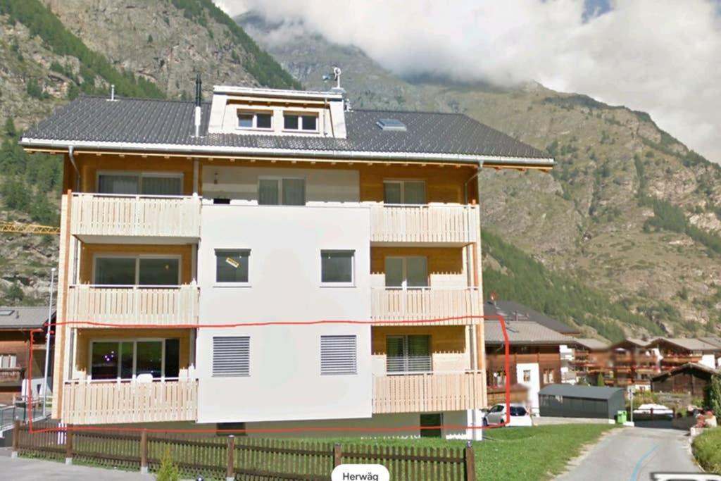 Ferienwohnung "Andre Und Mariana" In Taesch, Wallis, Schweiz Εξωτερικό φωτογραφία